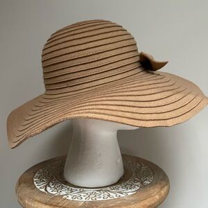 Tarnish Brand Wide-Brim Hat